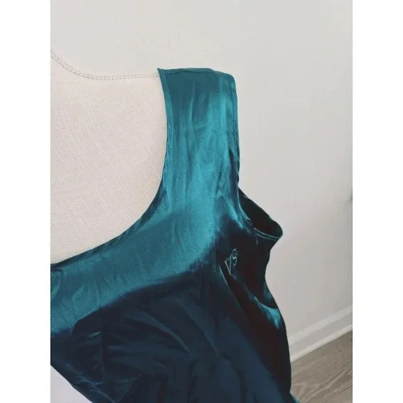 Victorias Secret Country Satin Silky Monogram Emerald Green Tank Top Camisole L - Picture 4 of 13